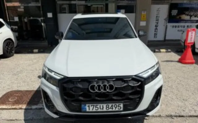 인천중고차직거래장터 Q7 (4M) 50 TDI 콰트로 프리미엄 매물 사진 12 - 2026/01 17,012km