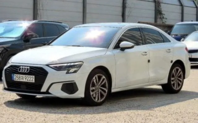 인천중고차직거래장터 A3(8Y) 40 TFSI 매물 사진 8 - 2023/04 9,426km