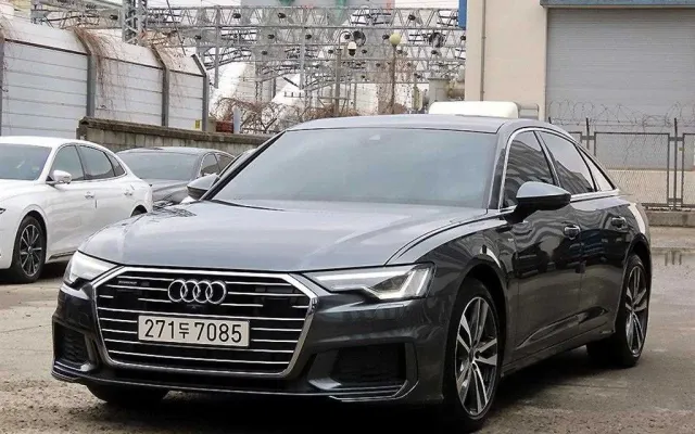 인천중고차직거래장터 A6 (C8) 40 TDI 콰트로 프리미엄 매물 사진 12 - 2022/05 56,833km